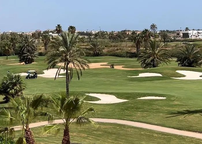 Lujoso Atico Sobre El Golf En Los Alcazares